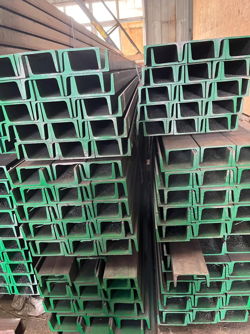 怀仁幕墙槽钢插芯